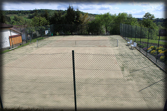 tennisplatz1mittel